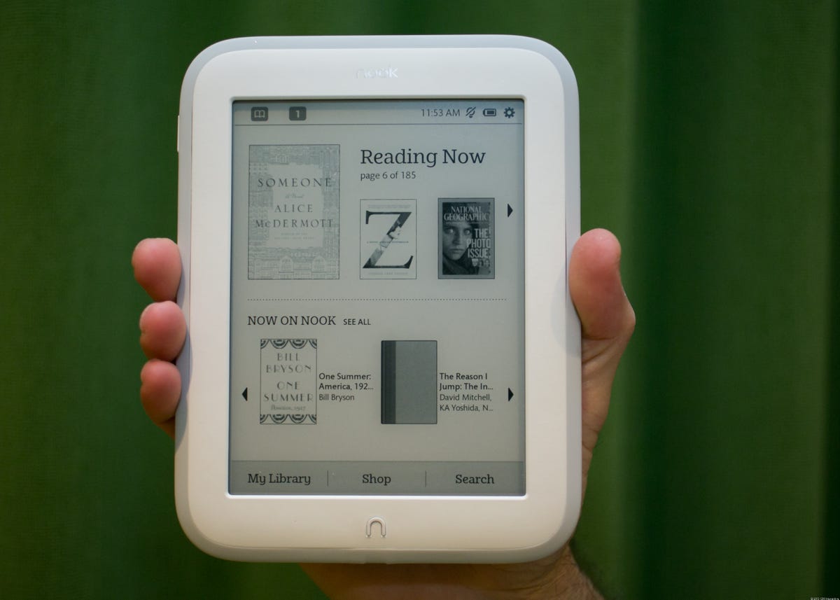 Barnes_Noble_Nook_GlowLight_35831166_01.jpg