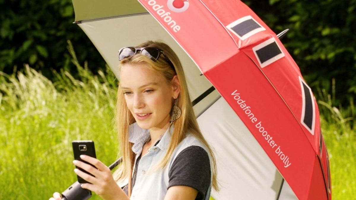 phone-charging umbrella