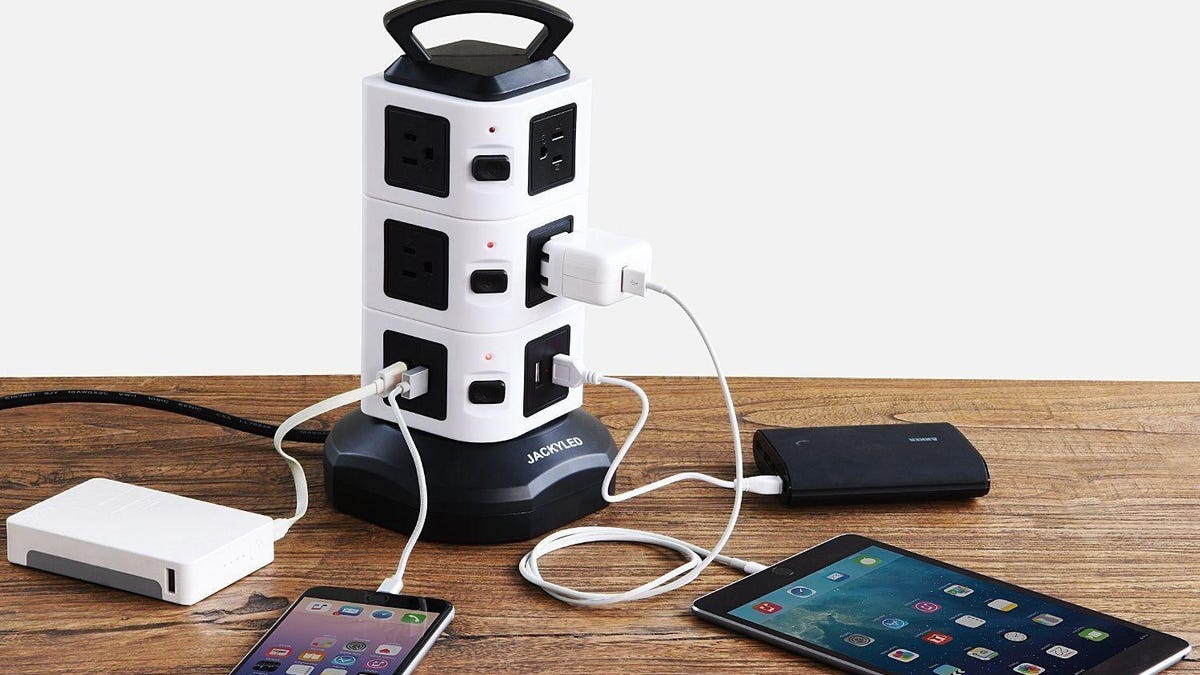 jackyled-10-outlet-surge-protector