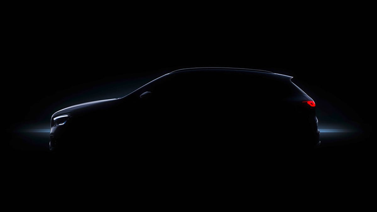 Mercedes-Benz GLA teaser