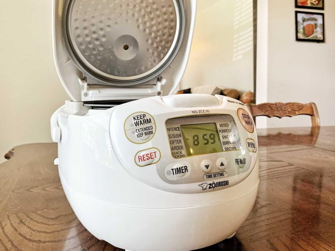 Zojirushi 5 1/2-cup Neuro Fuzzy Rice Cooker and Warmer