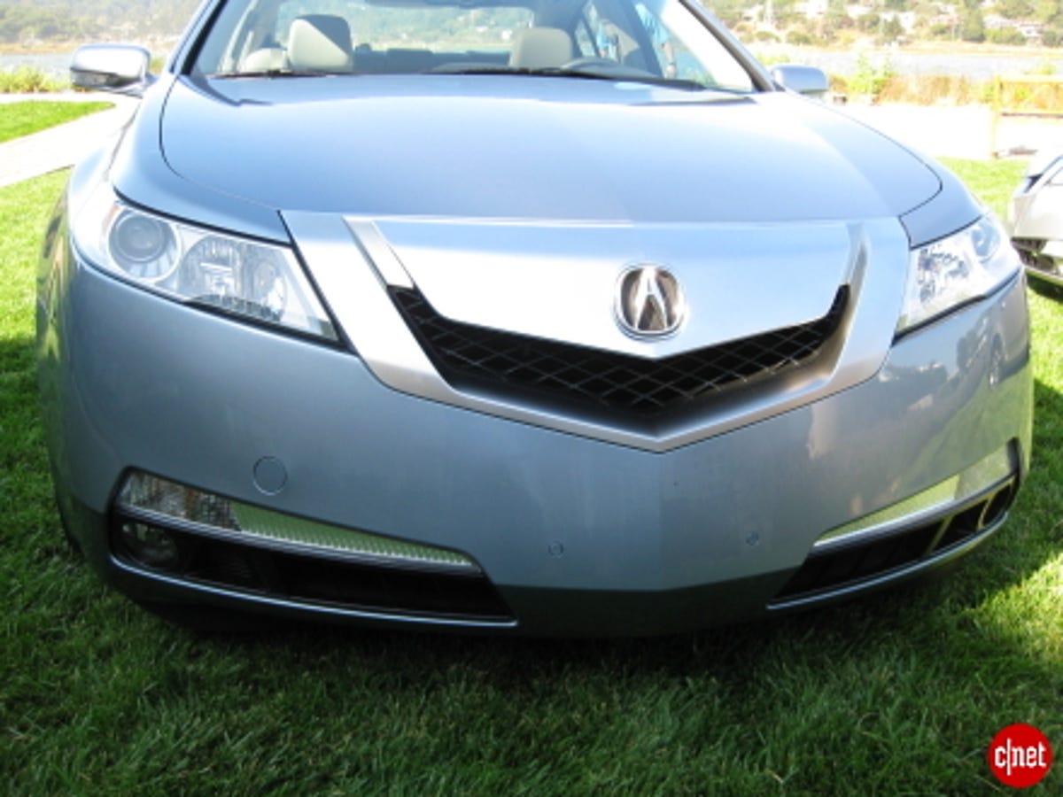 acuratl_ss01_440x330.jpg