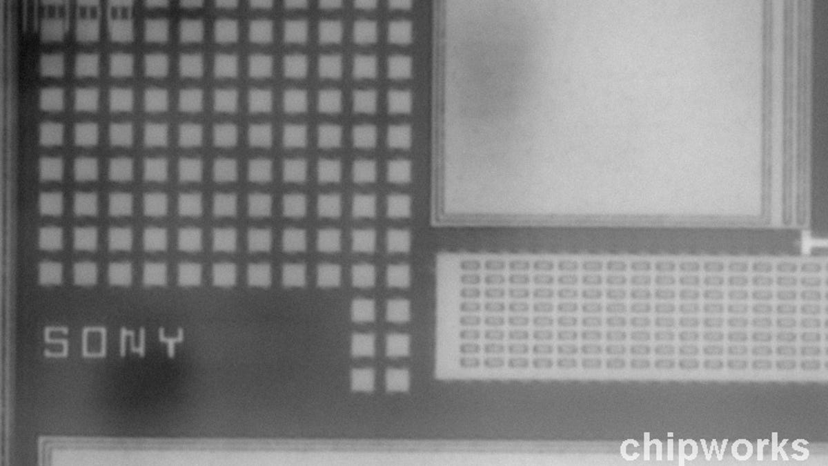 The iPhone 5 camera uses an 8-megapixel sensor from Sony, ChipWorks found.