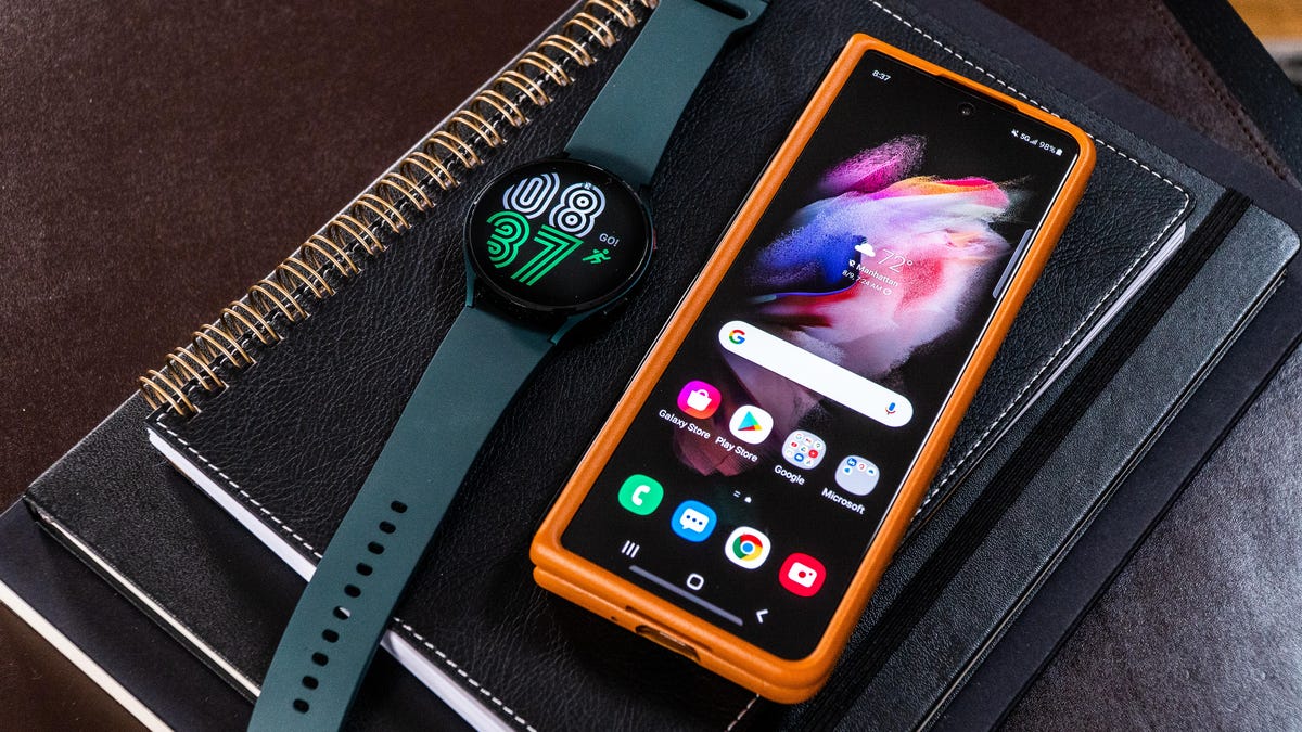 samsung-z-fold-3-cnet-2021-09