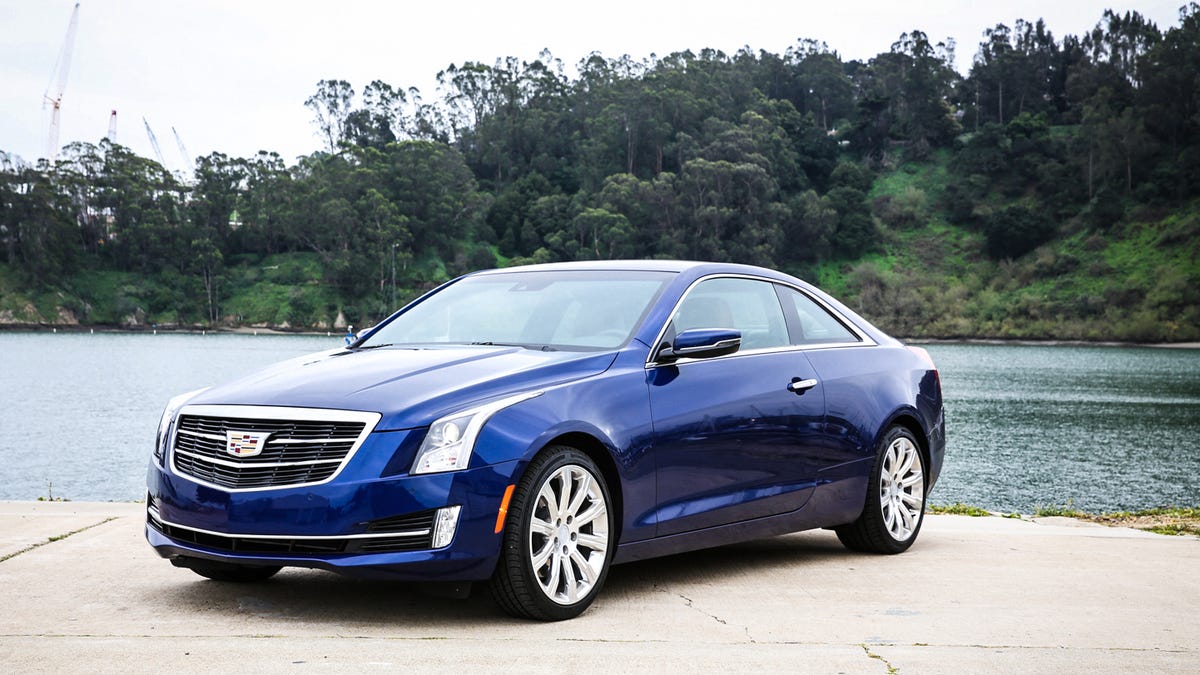 2015cadillacatscoupe-004.jpg