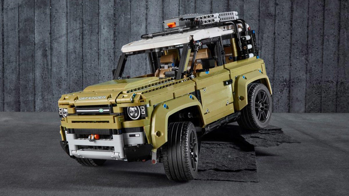 2020 Land Rover Defender Lego Technic kit