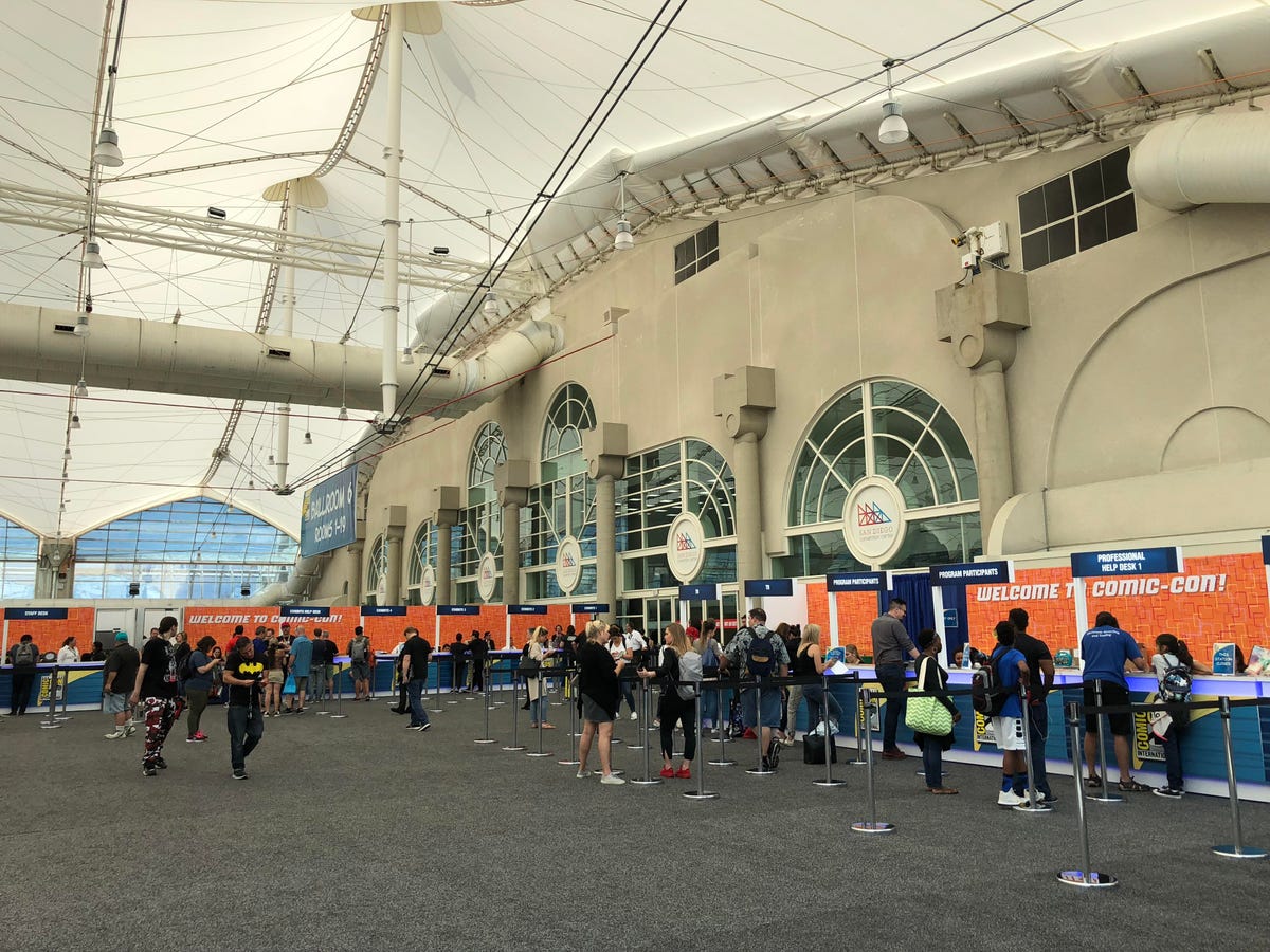 comic-con-preview-tania-gonzalez-cnet2