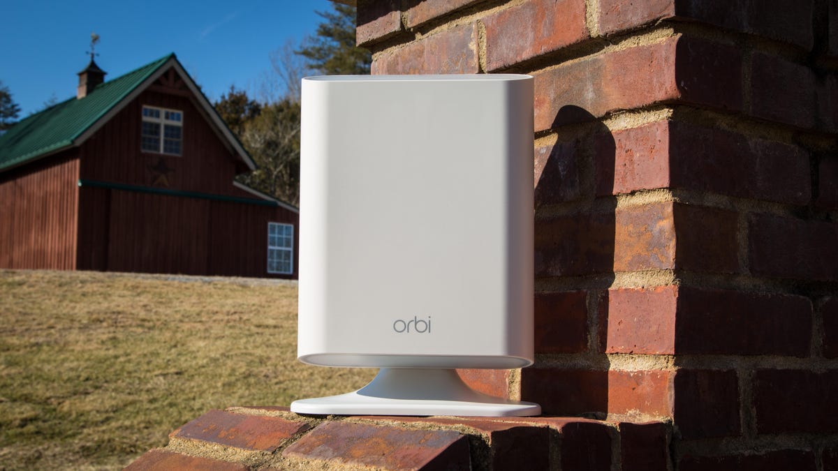 netgear-orbi-outdoor-3