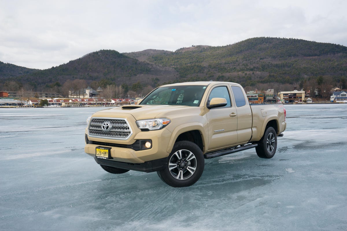 2017 Toyota Tacoma TRD Sport