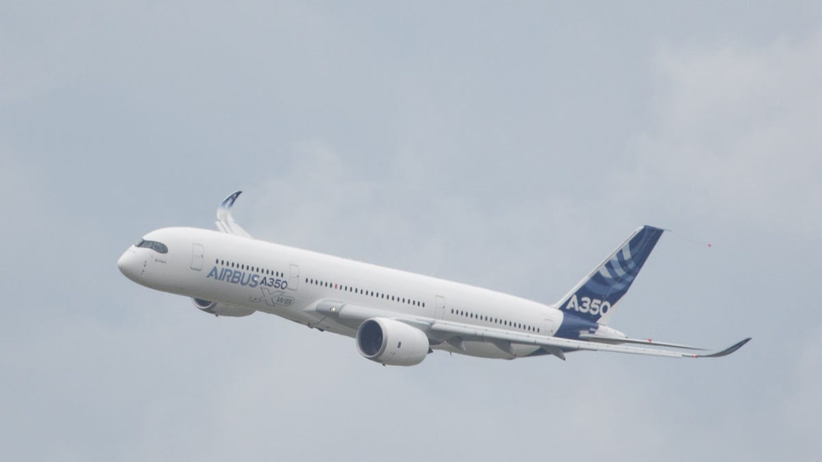 20130621_Airbus_A350_Paris_Air_Show_2013_011.jpg