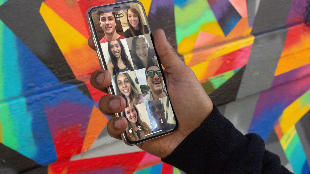 Houseparty app
