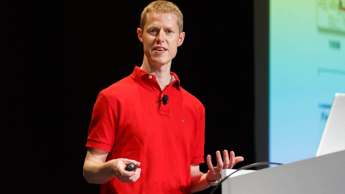 Kasper Lund speaks at Google I/O 2013