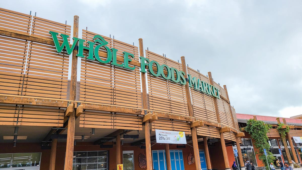 grocery-store-automatic-door