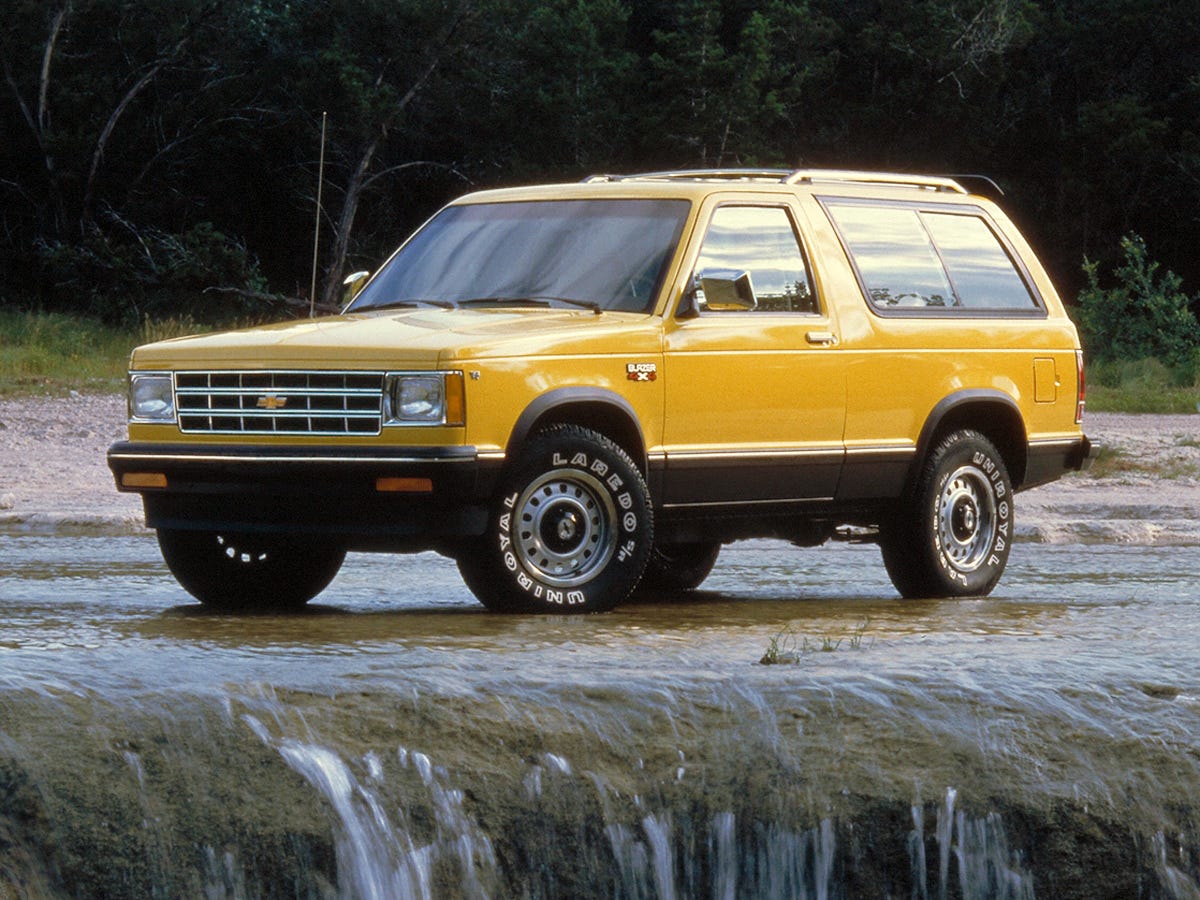 1983-chevrolet-s-10-blazer-0