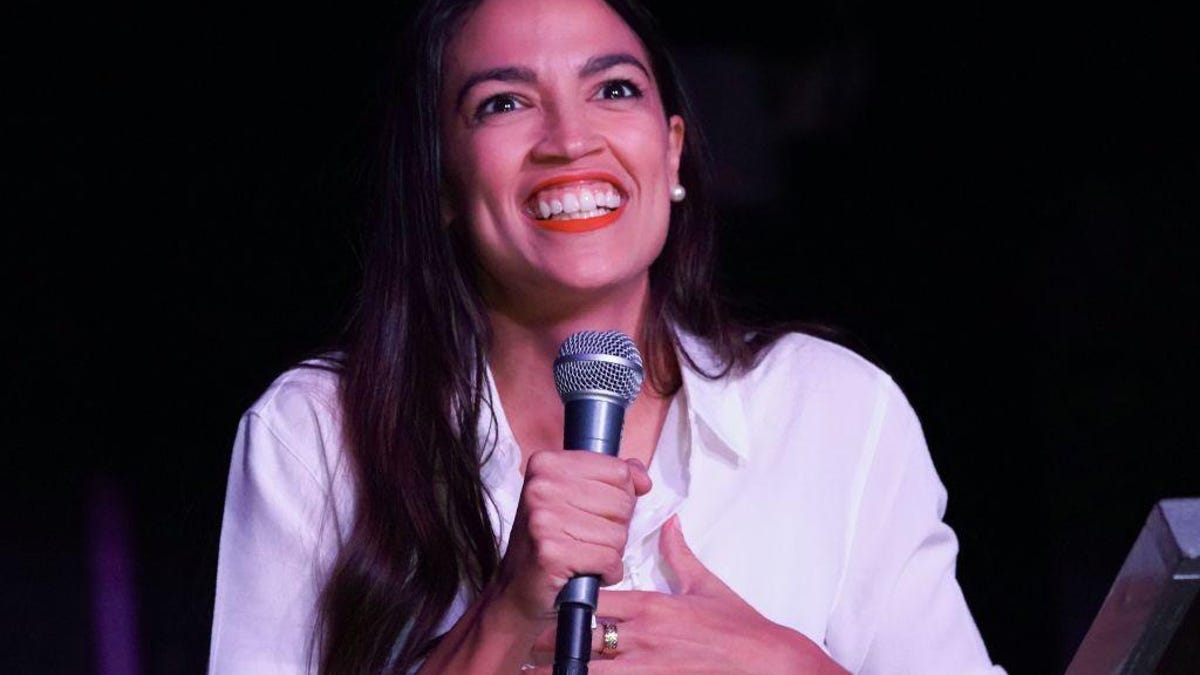 TOPSHOT-US-POLITICS-VOTE-ELECTIONS