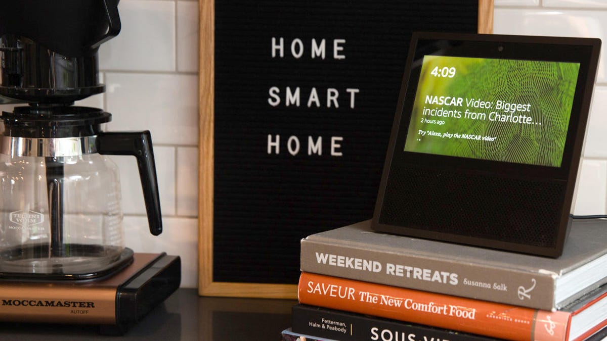 cnet-smart-home-stock-bed-10-1-18-9170