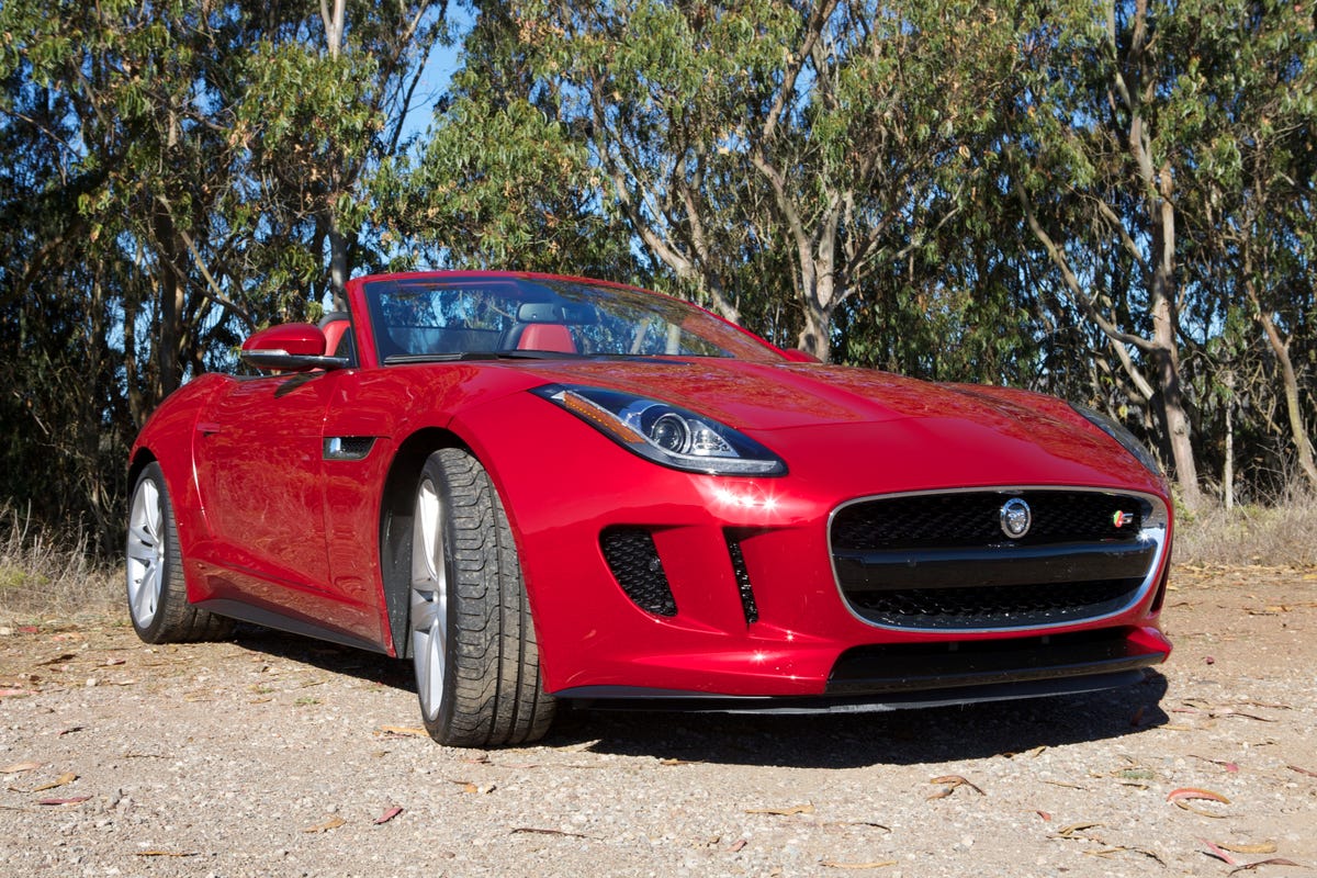 Jaguar_FType_01.jpg