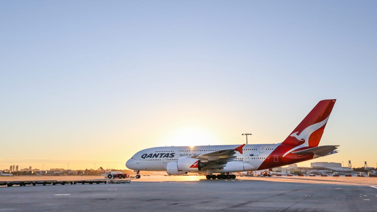 qantas1406247864.jpg