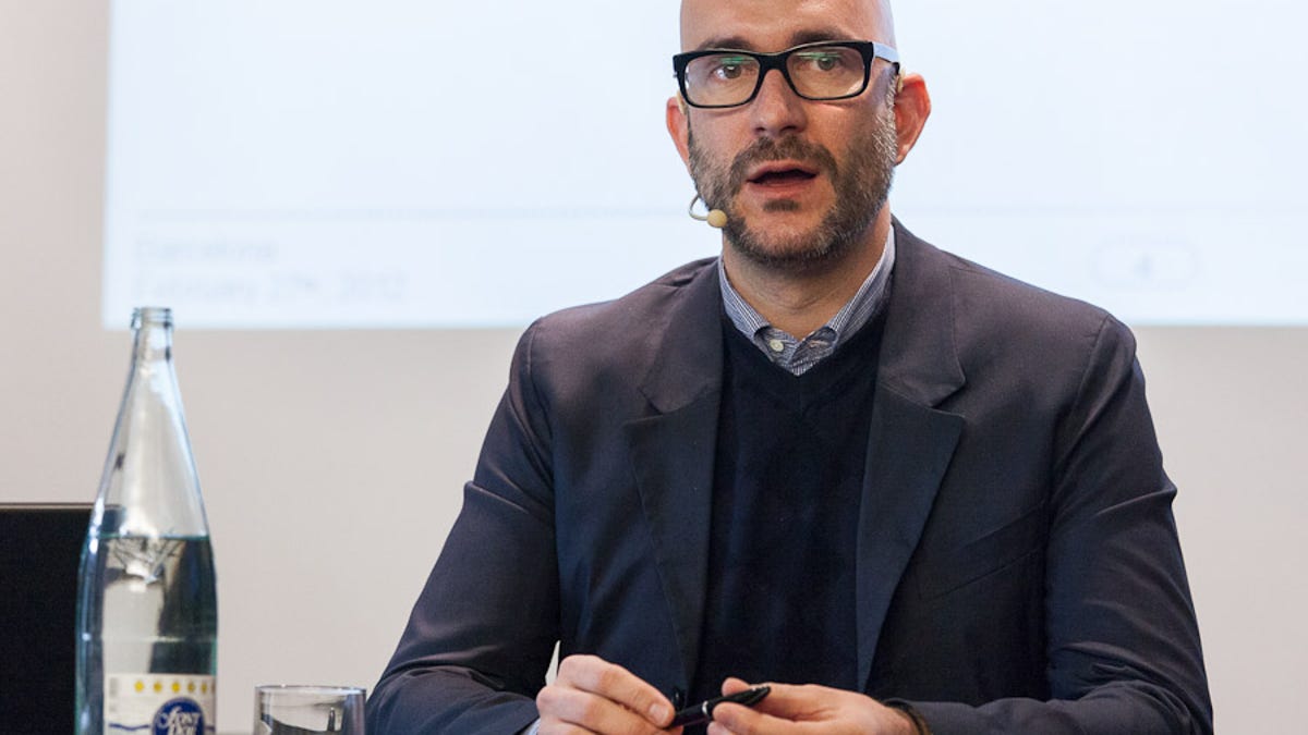 Carlos Domingo, Telefonica Digital's director of product development and innovation, announces the carrier's plan to embrace Mozilla's B2G browser-based mobile OS at Mobile World Congress.