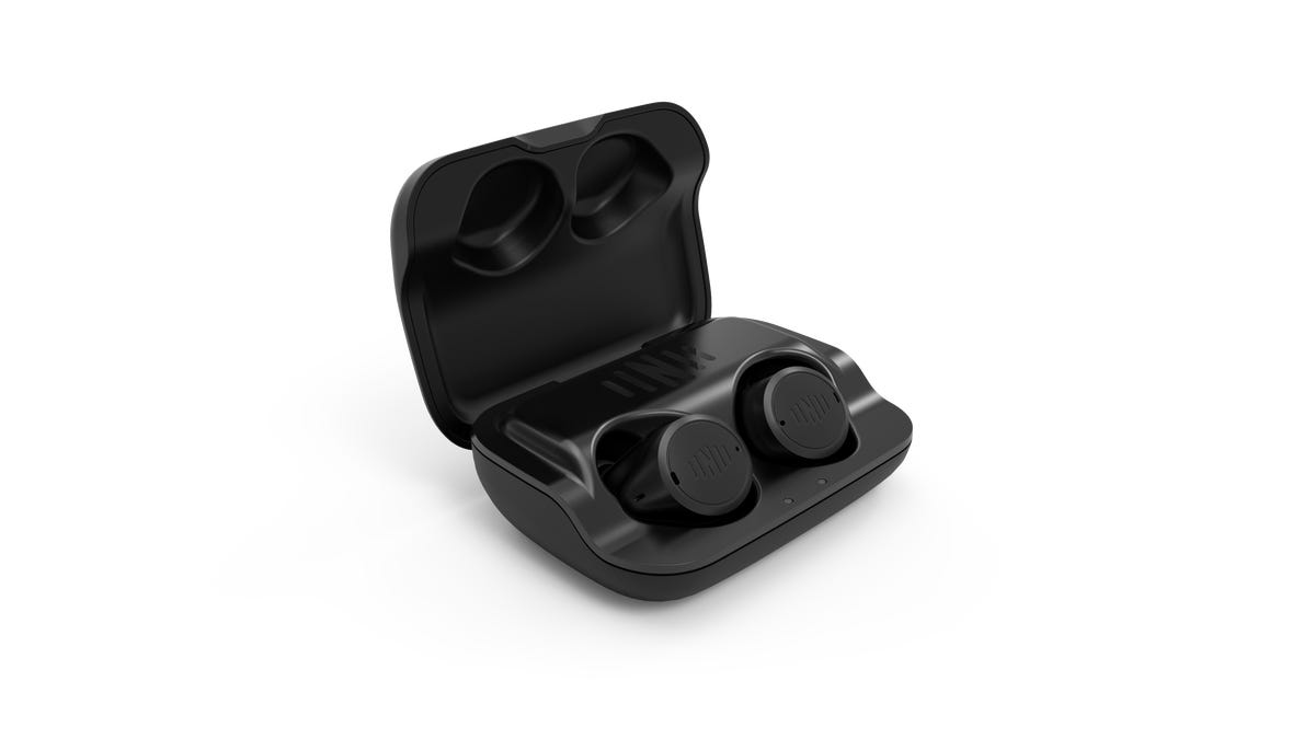 iqbudsmax-mblk-case-open-3