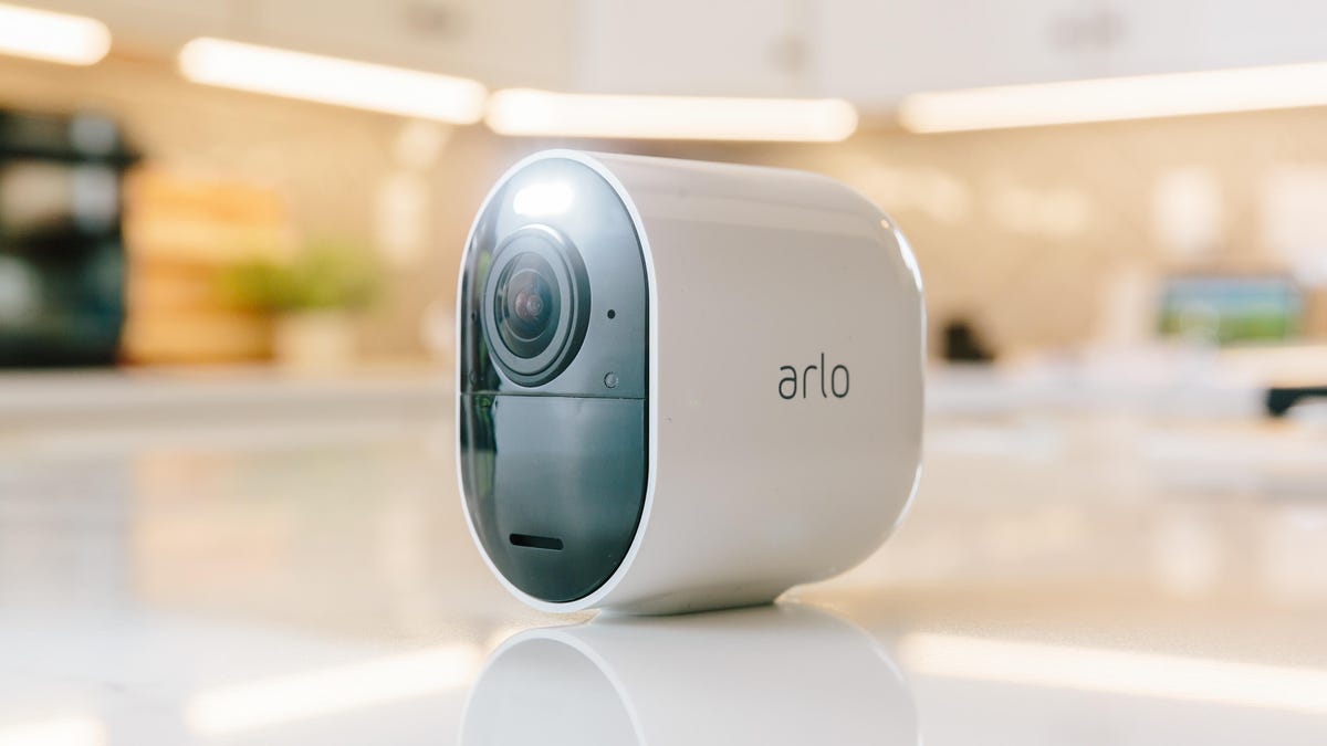 arlo-ultra-product-photos-8