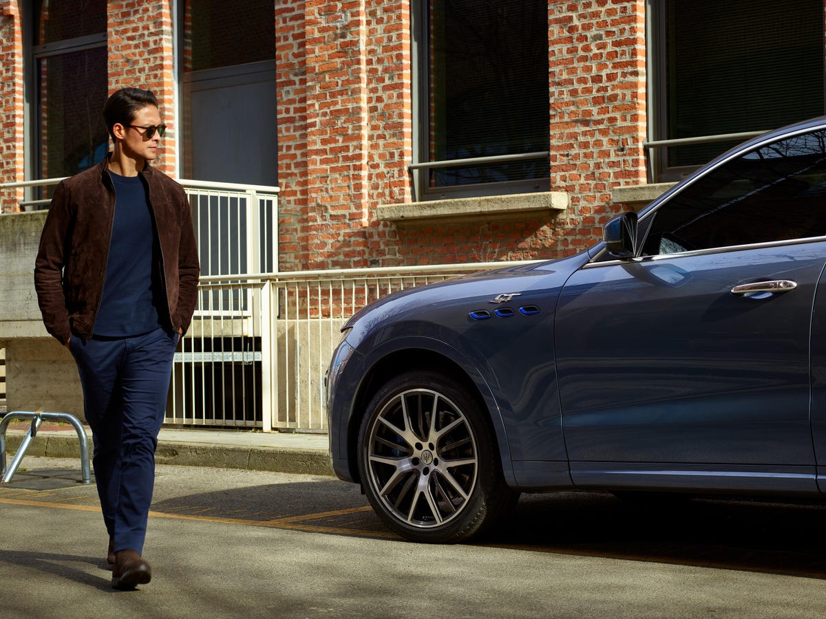 17888-maseratilevantehybrid