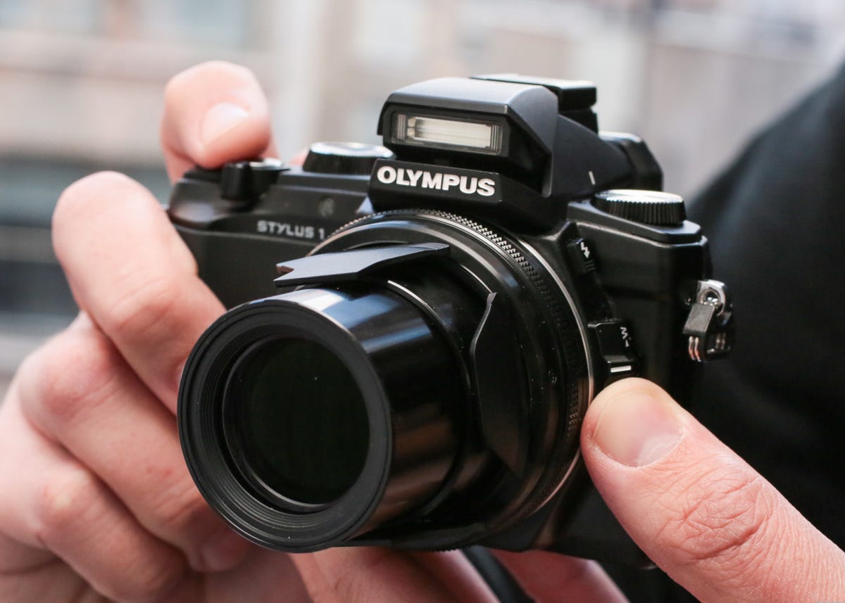 Olympus_Stylus_1_35831142_05.jpg
