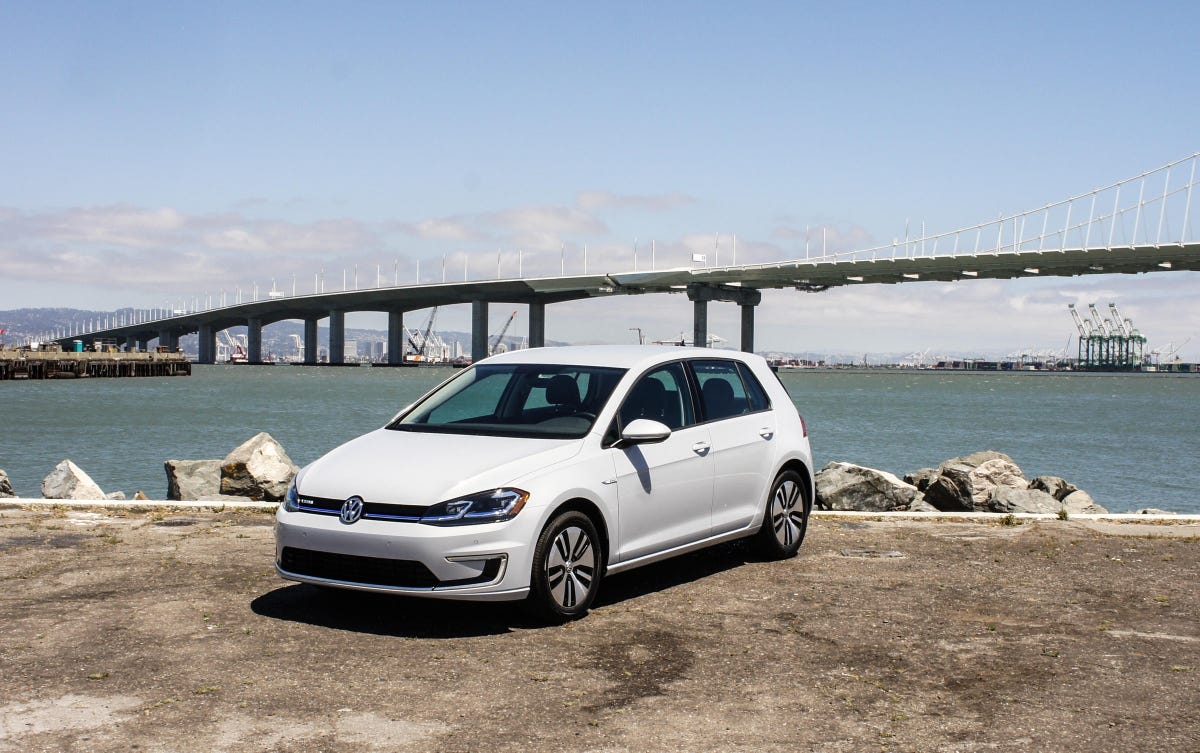 2017 Volkswagen e-Golf