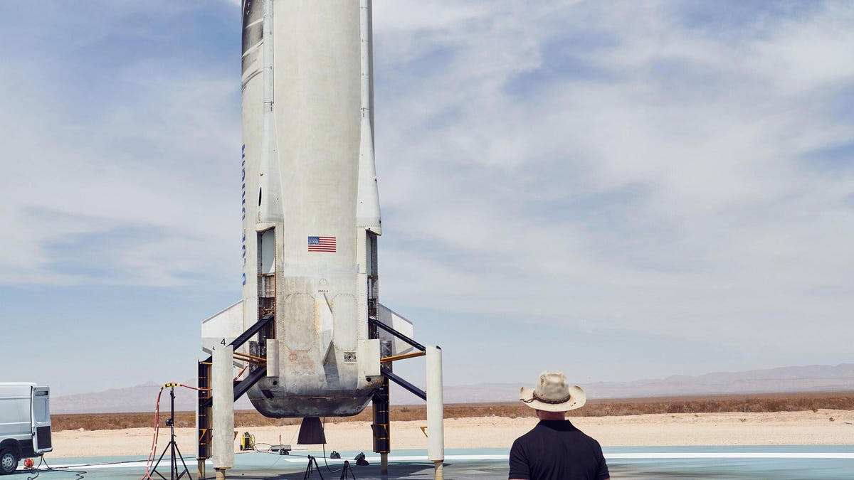 blueorigin-ns15-booster-pad
