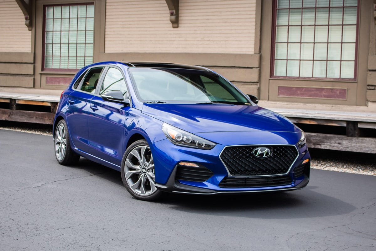 2019-hyundai-elantra-gt-n-line-1