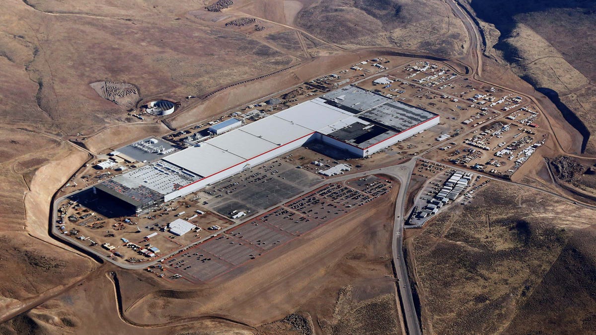 tesla-gigafactory.jpg