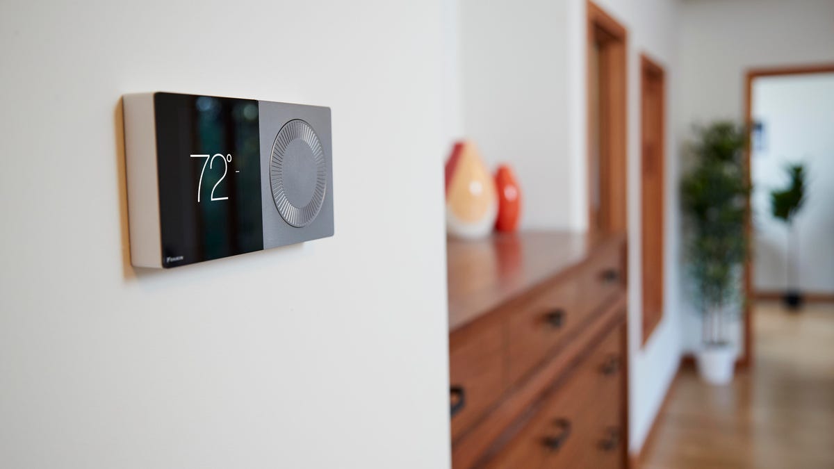 onesmartthermo-angled-primary