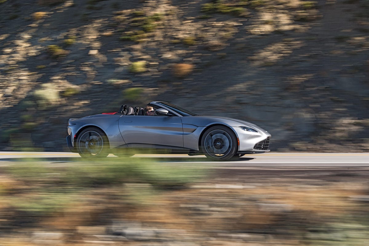 2021 Aston Martin Vantage Roadster