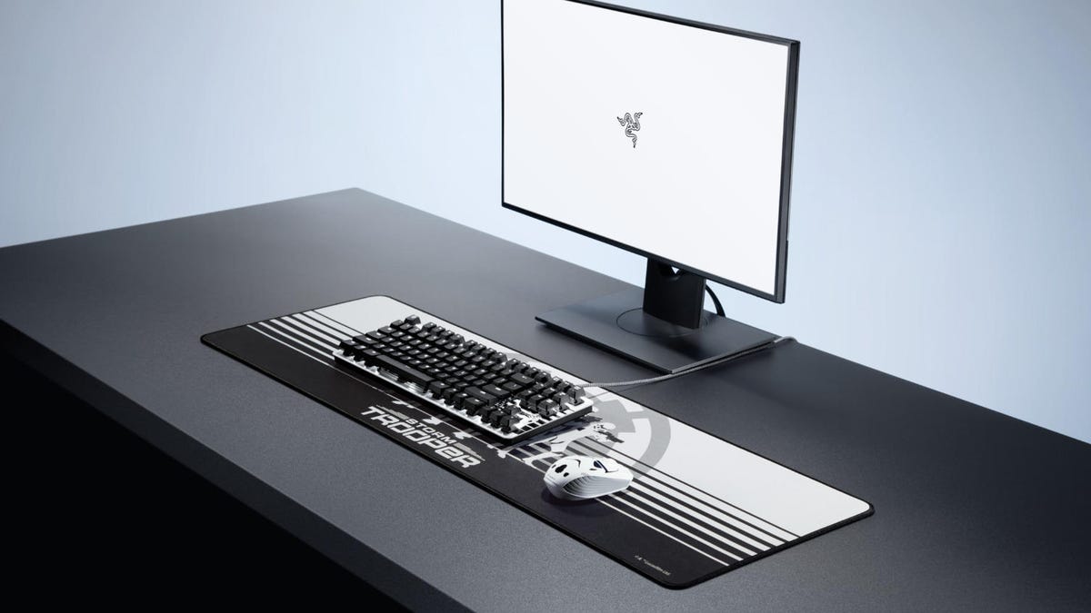 razer-stormtrooper-2019-studio-shot-2