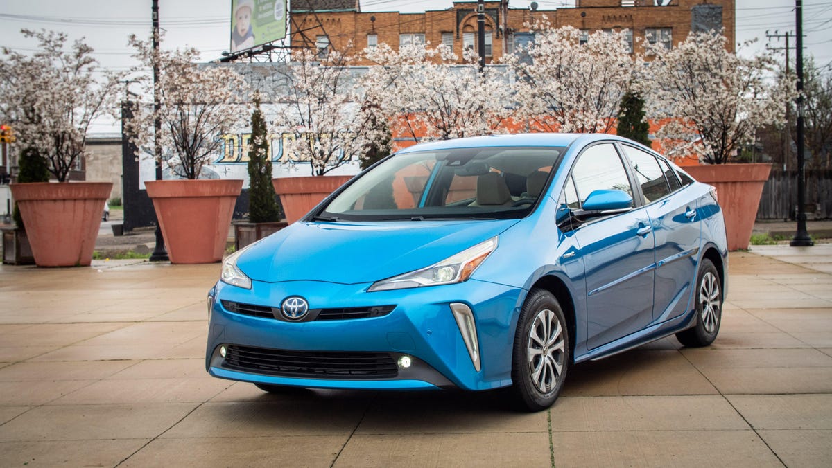 2019 Toyota Prius AWD-e