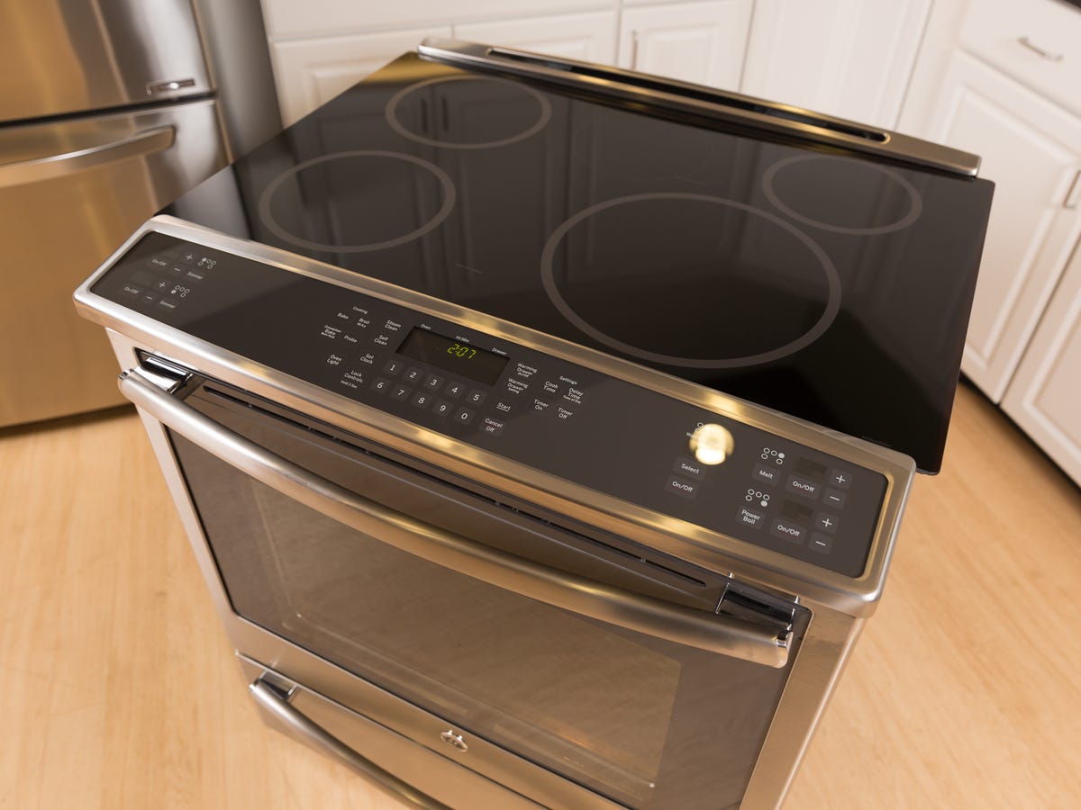 ge-induction-range-phs920sfs-product-photos-7.jpg