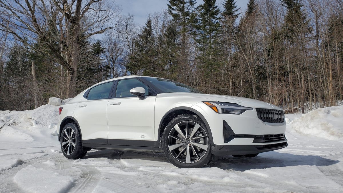 2021-polestar-dual-motor-winter-drive-02