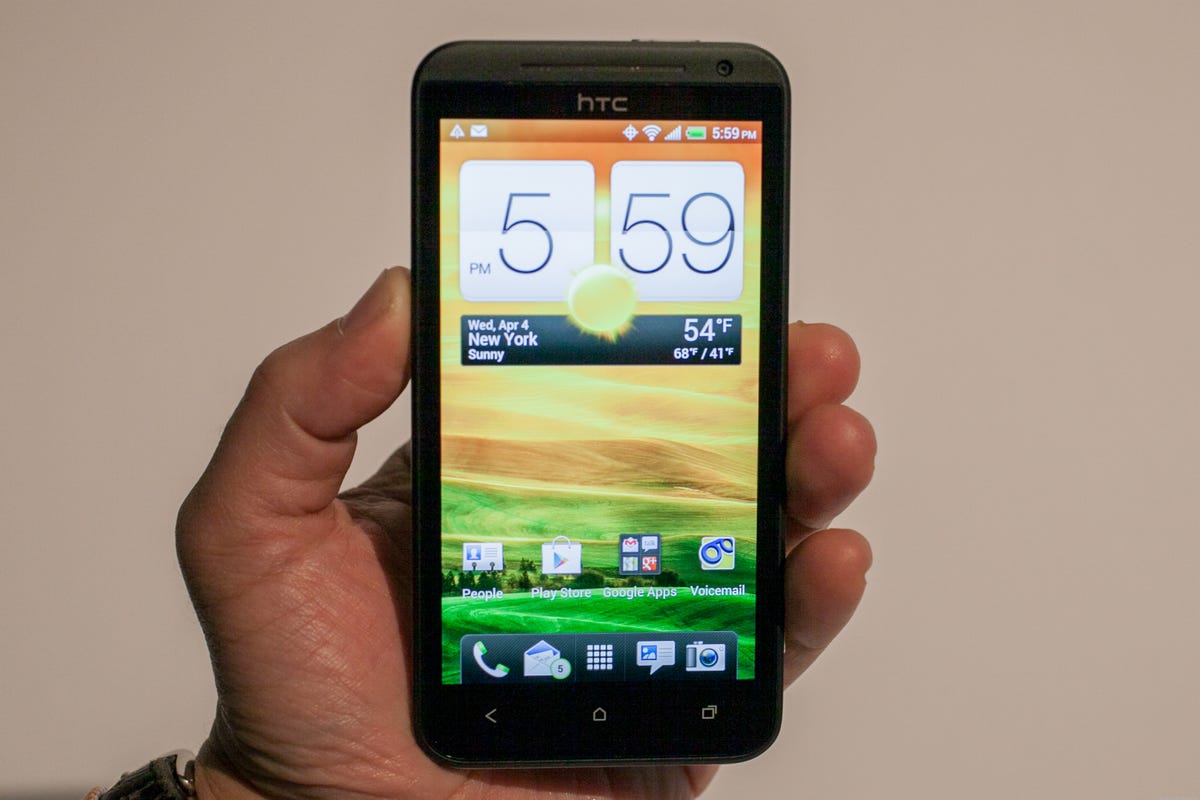 HTC_EVO_sprint_2012_07_1.jpg