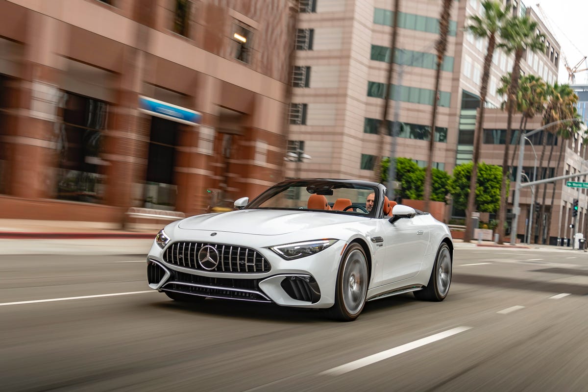 2022-mercedes-amg-sl55-110
