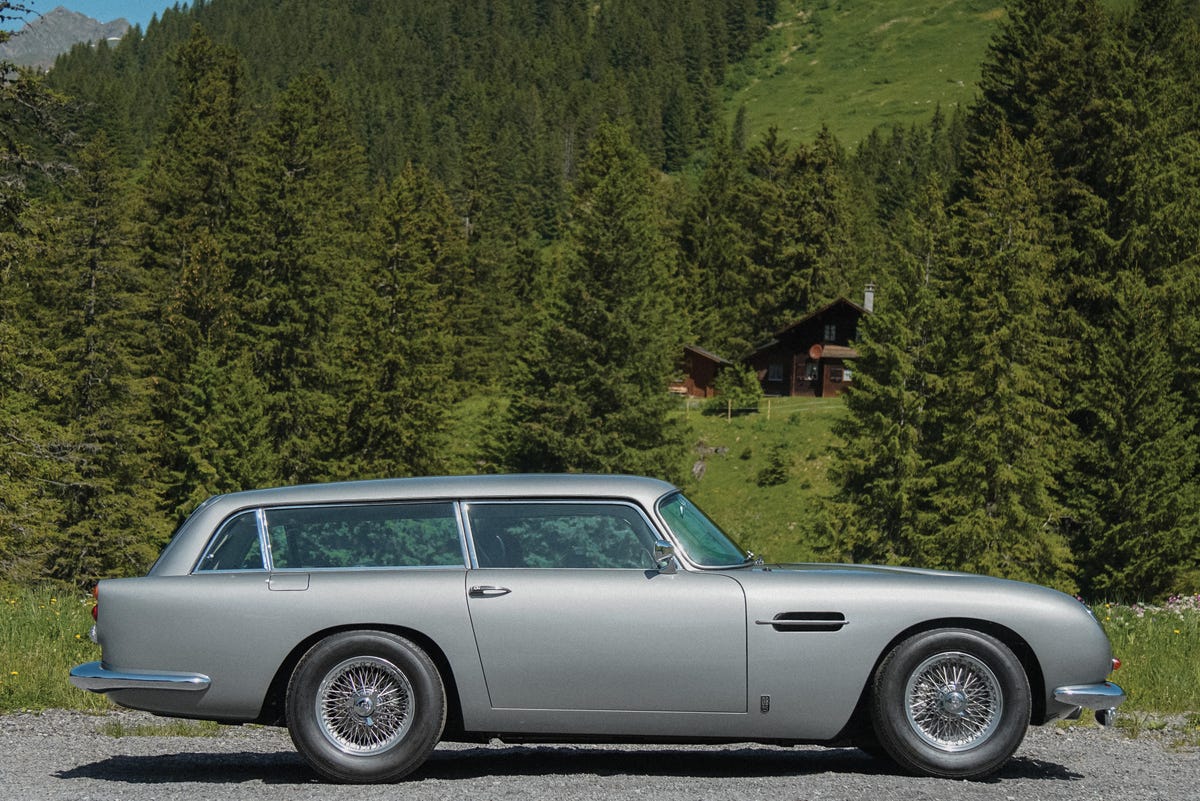 1965-aston-martin-db5-shooting-brake-by-radford-4