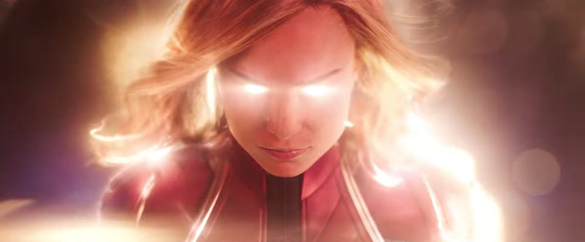 captain-marvel-glow-shot