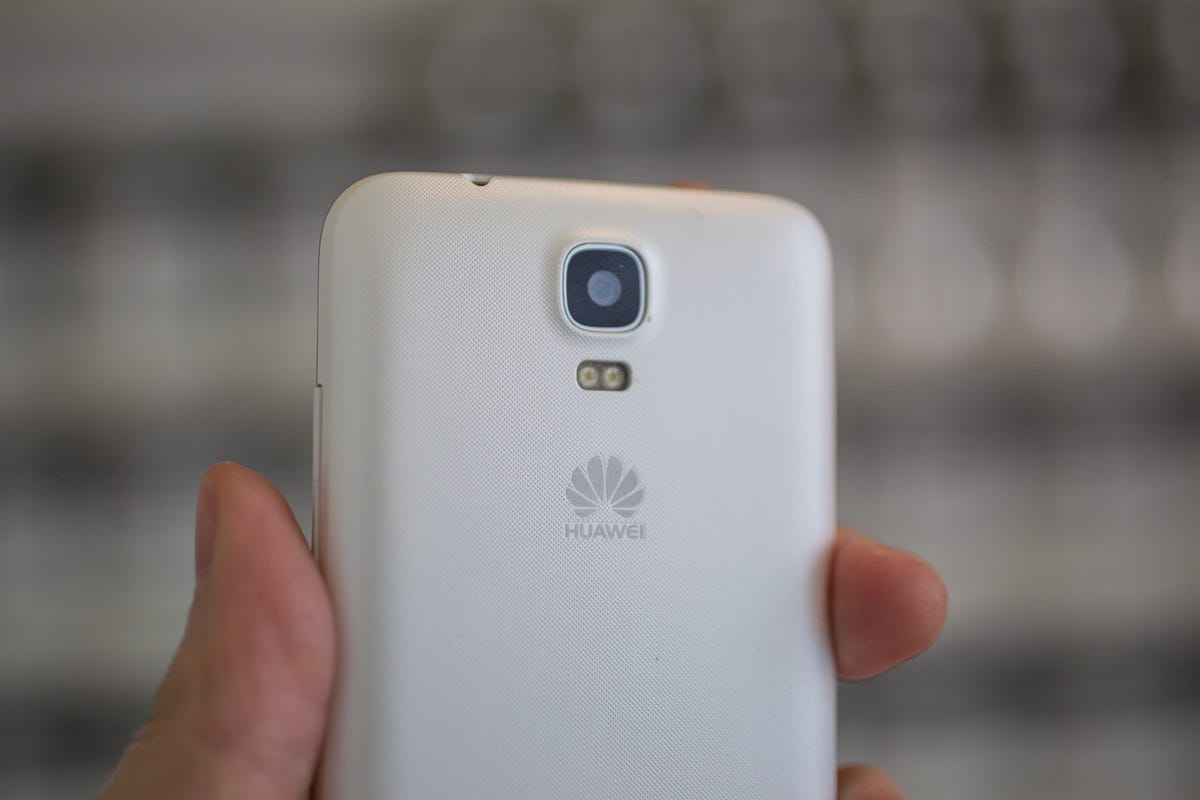 huawei-ascend-y360-4.jpg