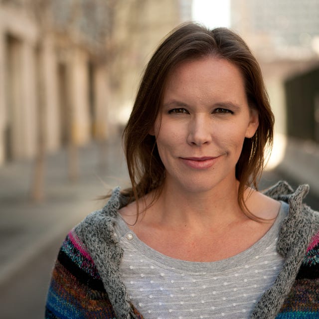 Headshot of Jennifer Van Grove