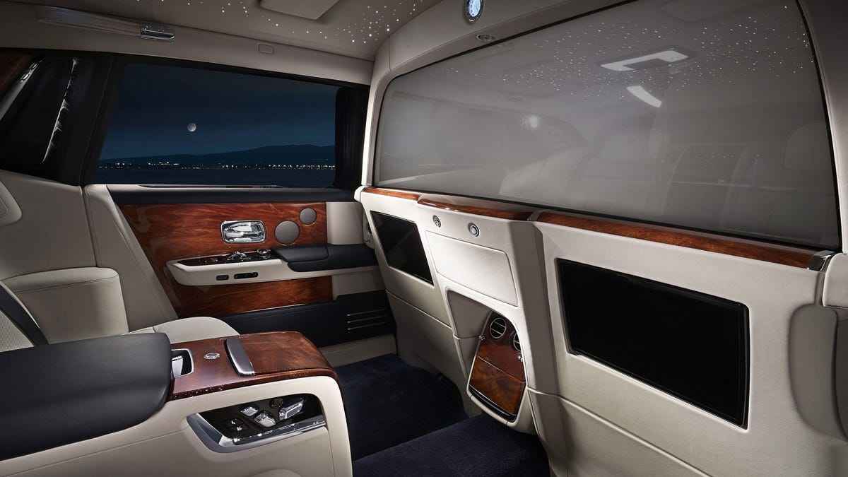 Rolls-Royce Phantom Privacy Suite