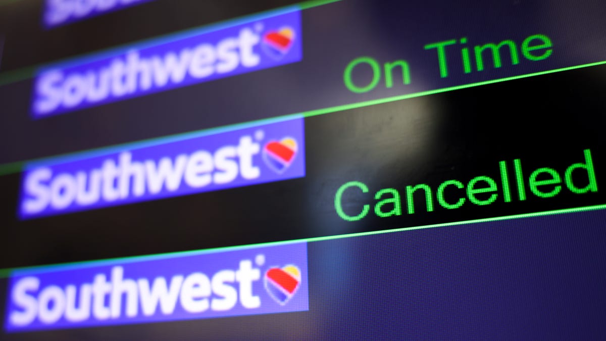 Why did Southwest cancel so many flights