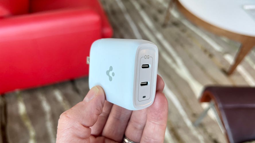 Image of Spigen 40W Dual USB-C charger
