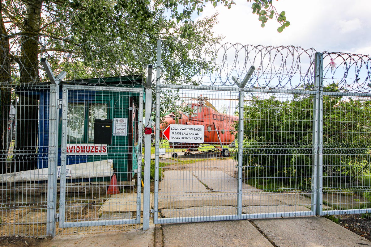 riga-aviation-museum-54-of-45