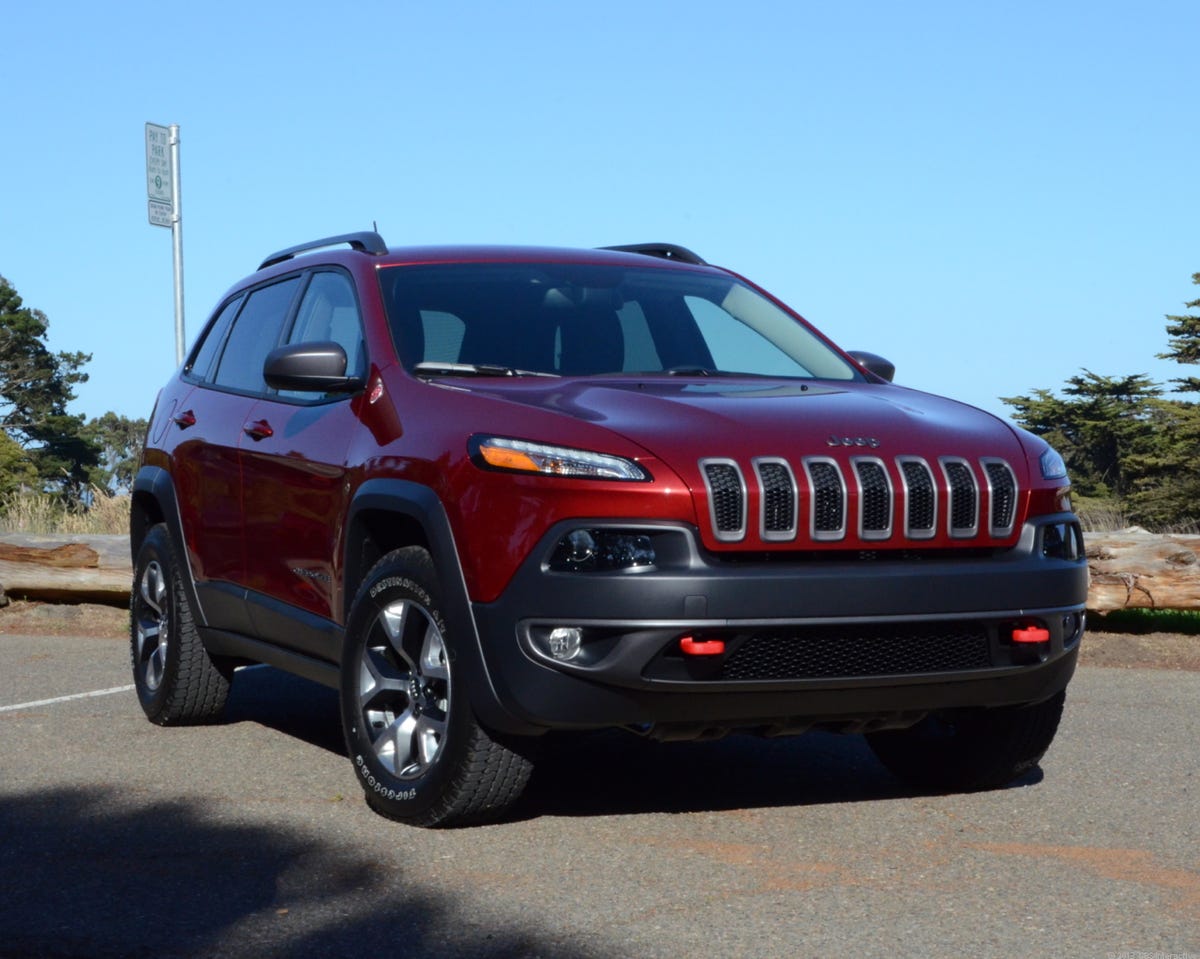 2014JeepCherokee_03.png