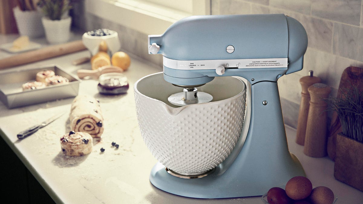 100-year-celebration-mixer-limited-ed-misty-blue-ceramic-ksm180rcmb-lifestyle-5-1