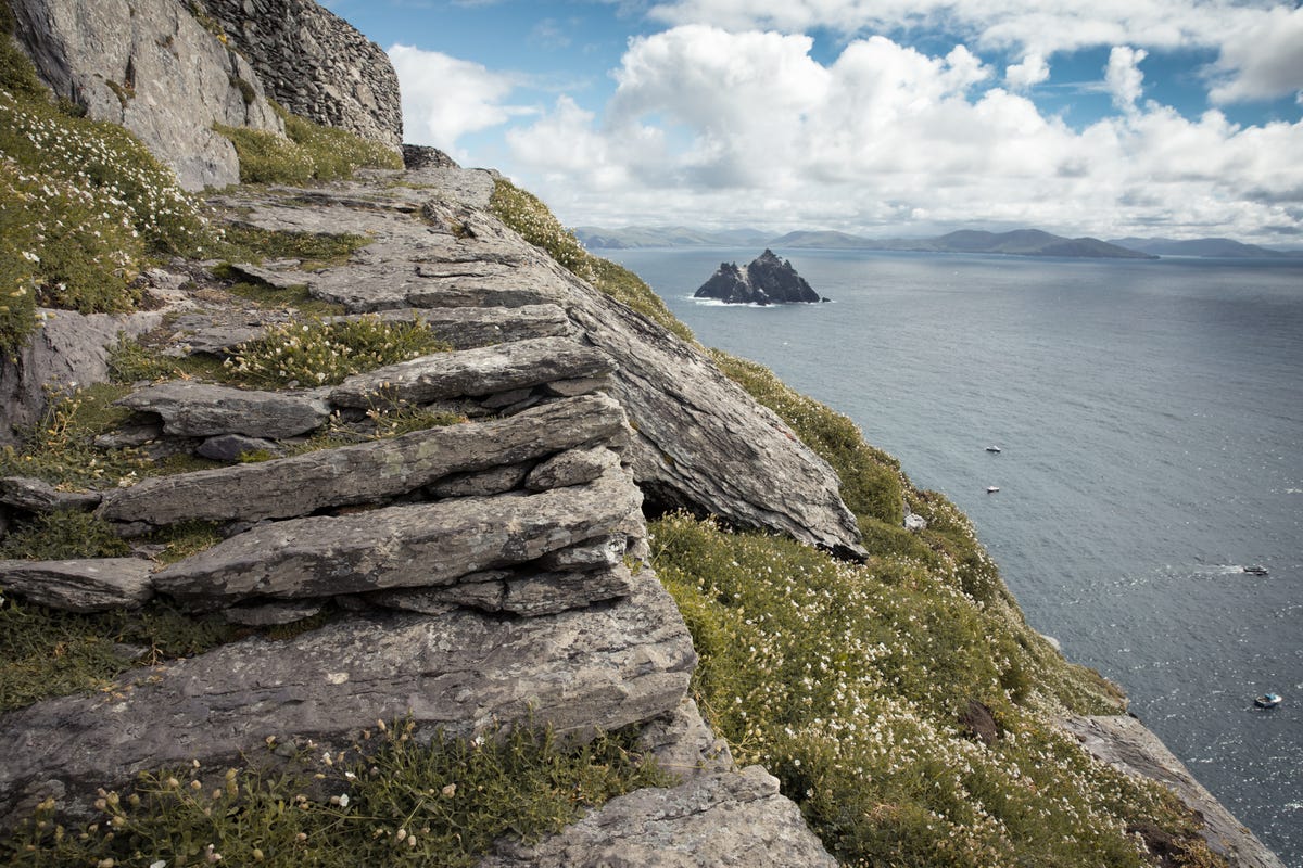 skellig-star-wars-location-10.jpg